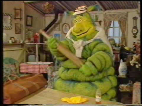 Greenclaws - 1x10 - Playtime: Cricket (Part 1)