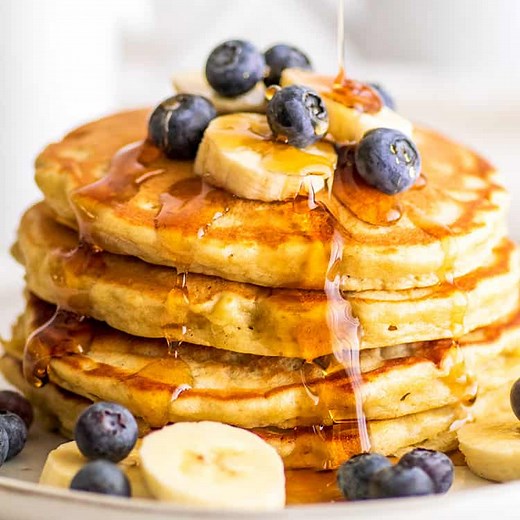 Easy Banana Pancakes for Two