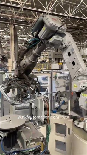 Case demonstration #robot ABB automated in BIW. #fanuc #Yaskawa #Kuka