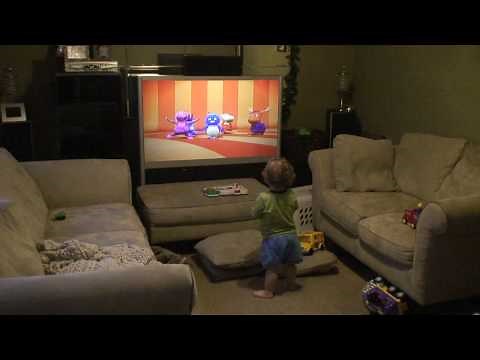 Mark Dancing to Backyardigans