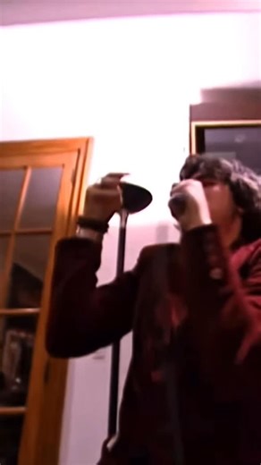 When your kid’s rocking out like he’s headlining Coachella… and you’re Gene Simmons trying to remind him to keep it down. 😂🎸 Watch Gene Simmons Family Jewels on THE NEST. | The Nest