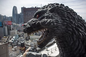 "Godzilla: King Of The Monsters" Director Suggests Crossover With "The Avengers"
