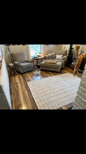 131 reactions | Bubbles Janitorial commercial cleaning in the Greater Cincinnati area with a Focus on small business, Houses you name it. I’m ready to tackle anything that may come my way﫧. #bubblesjanitorial #SpotlessService #spotless #residentialcleaning #commercialcleaning #spotlesstouch #cleaningservice #housecleaning #beforeandafter #FreshAndClean #clean #booknowthankmelater #booknow | Bubbles Janitorial | Facebook