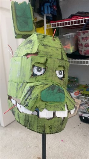 Building SPRINGTRAPS MASK for HALLOWEEN! #fivenightsatfreddys #fnaf #halloween