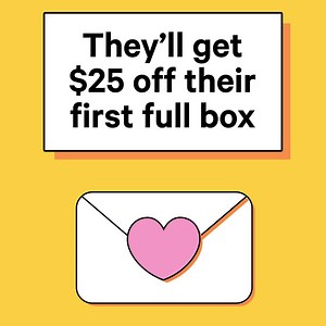 Share the KIDBOX love! ❤️ Whoever has the most referrals wins a free limited edition KIDBOX and a $100 American Express gift card! 🎁🙌 Grab your referral link & start sharing: https://goo.gl/Zbrz7N | KIDBOX