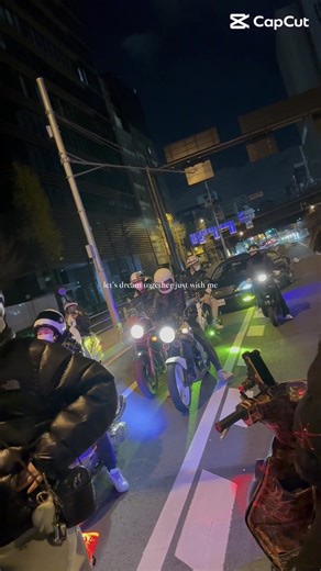 一晩で2回の走りは疲れたけど、それ以上の楽しみと面白い仲間会えて良かった。一緒に行ってくれた方ありがとうございます #東京 #バイク #族車 #夕日の丘 #07