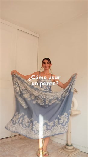 Gabriela Castañeda Medina on Instagram: "¿Cómo usar un pareo? Te dejo 5 formas 🦋☁️ Mi pareo es de una marca caleña que amo @aurea.dsgn ¿Cuál fue tu favorita?👀 . . . #pareo #hacks #fashionhacks #sarong #fashiontips"