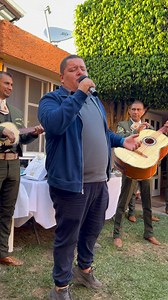 7.5K views · 916 reactions | Cantándole a mi padre en su cumpleaños 63, te amo con todo mi corazón ♥️ #TeAmo #Papa #ElNietoDelRey #LuisYLiz #AmigosDeMexico Amigos de México - Página Oficial | Luis Alfredo Jiménez | Facebook