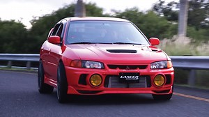 Probando el Mirage V6 Turbo de NJ 2 Repair Luego de mucha espera tuvimos la oportunidad de probar el Mitsubishi Mirage V6 turbo de nuestro amigo Noel. Ha sido un proceso largo y de muchos retos el hacer este R&D de la etapa turbo en la plataforma V6 6G75. En realidad no había data de autos en la calle corriendo y pruebas de dyno o de pista con este setup por lo que fue un poco "cuesta arriba" llegar a esta etapa. Varios motores rotos, buscando esa combinación que pudiese funcionar de manera efic