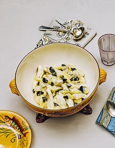 Turbot de ligne, grenailles et truffe pour 4 personnes - Recettes - Elle