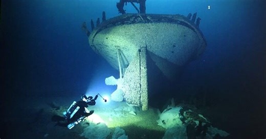 Shipwreck found in Lake Michigan