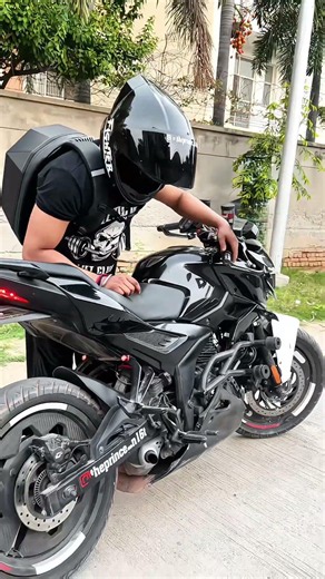 Bajaj pulsar N160 full modified killer look top modification #shorts #trending #n160 #pulsarn160