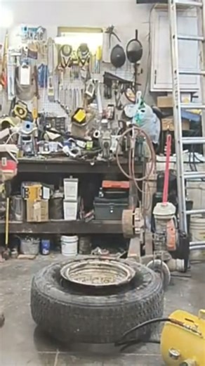 Tire Mounting Paste Makes Semi Tire Work Easier