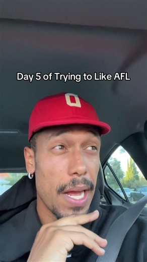 Day 5 of Trying to like AFL! Not something a football fan should be doing.