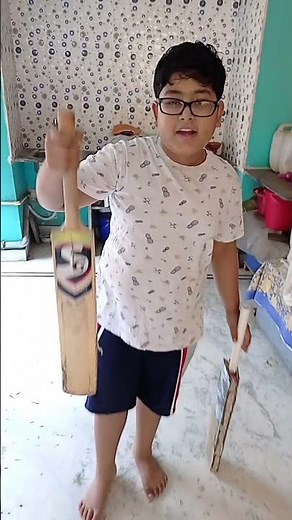 making bat with using paper and cardboard