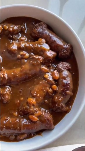 Delicious Wors Stew with Baked Beans | Easy & Tasty South African Dish #deliciousfood #fyp #foodie