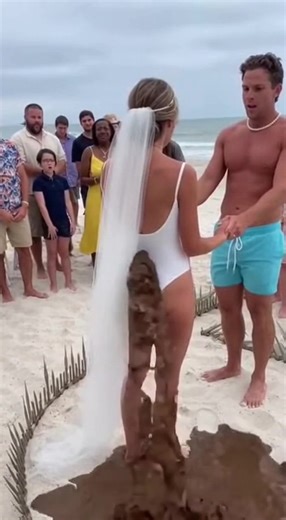Wedding Panic: Bride's Dress Malfunction Caught on Camera