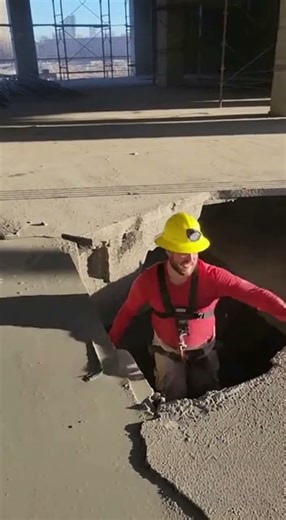 HE ALMOST FELL! 😱 Why safety harnesses are CRITICAL! #Shorts