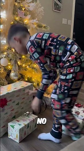 Santa Claus sí llegó éste año y fue captado en cámara-