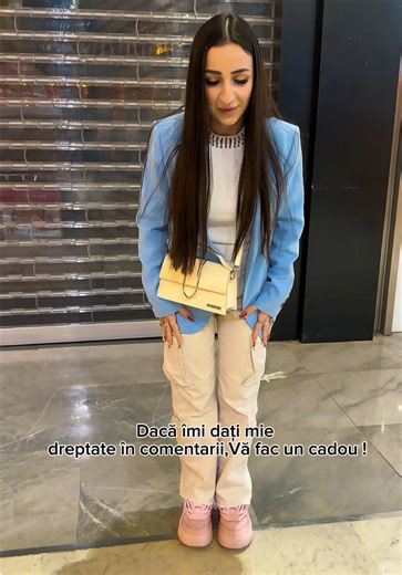 Un comentariu-șansa să primești un cadou !