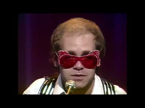 Elton John LIVE HD - Grimsby (Old Grey Whistle Test) | 1974