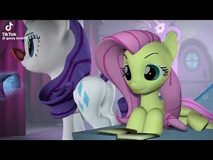 Rarity farts on fluttershy
