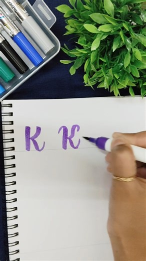 3 Easy Ways To Letter -K. 💖📒 #lettering #calligraphy #ElegantScripts