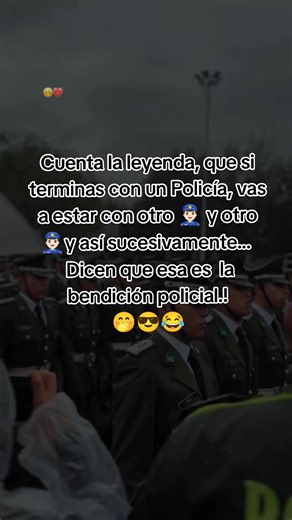 La Bendición Policial: Memes y Risas