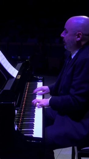 Pierre Pradat Trio - Let’s Cool One (Piano Solo)