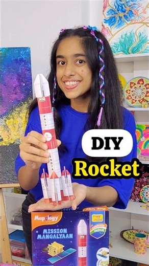 DIY 3D Rocket!🚀🤩💕 | Riya's Amazing World