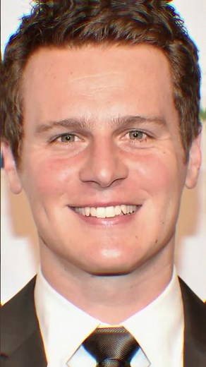 Jonathan Groff's MOST SHOCKING Decision That Changed Everything