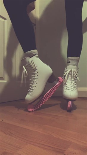 Figure Skating Tips: Skates and Socks Explained