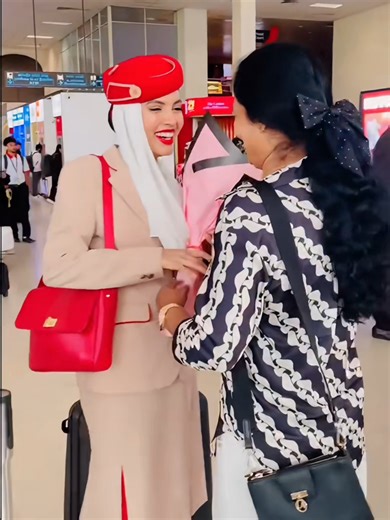 Emirates Crew: Behind the Scenes