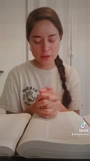 Tips to start reading the Bible 📖✨