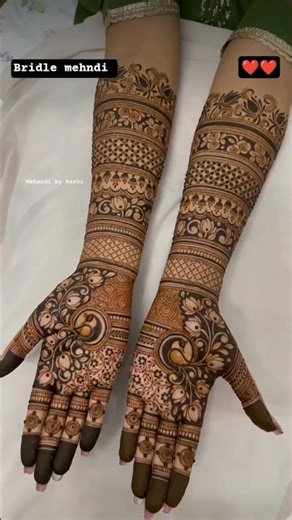 #bridal mehndi design 🥰🥰#beautiful bridal mehndi design 😱#indian traditional bridal mehndi design 😱😱