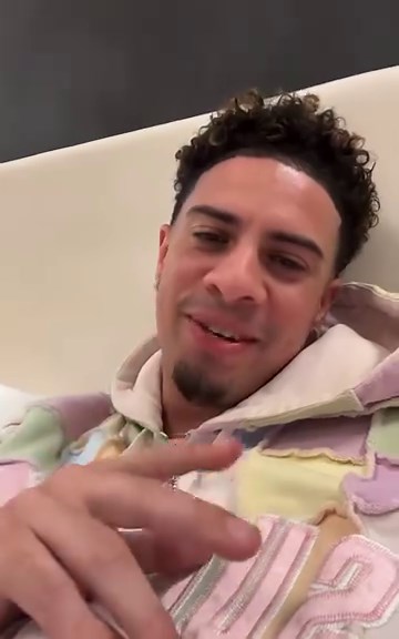 89K views · 1.7K reactions | Being sick while trying to get your life together is not fun, watch till the end 蠟冷 | The ACE Family | Facebook