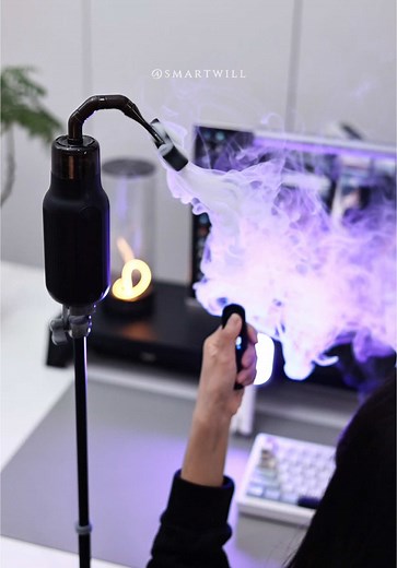 Compact Fog Machine for Cinematic Photography Effects