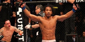Sherdog Remembers: Benson Henderson Dethrones Frankie Edgar at UFC 144