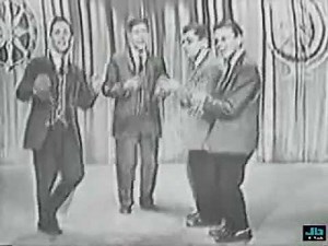 The Teen Tones (with Robert Klein) - Sunday Kind Of Love (Ted Mack's Amature Hour - Sep 10, 1957)
