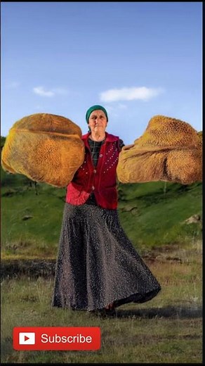 Recipe for delicious and healthy beef stomach rolls filled with herbs and spices 🍽️.