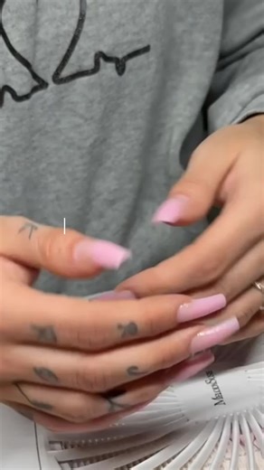 Boyfriend Does My Nails – A Fun Couple Experience!