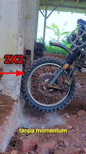 Experiment: 2x2 AWD Motorcycle Without Momentum