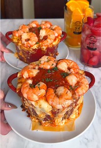 窯焼きエビボルケーノパスタ：濃厚チーズと海老