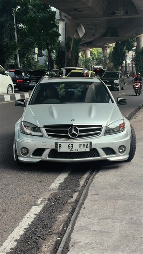Mercedes C63 AMG W204 review Indonesia: MBClubINA highlights