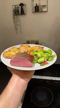 Our kind of Christmas Dinner: Filet Mignon 🥩🎄