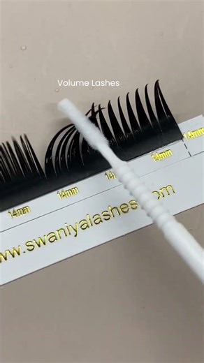 Lock those spikes in place ✨ Super bonder for perfect lash spikes #lashes #swaniyalashes