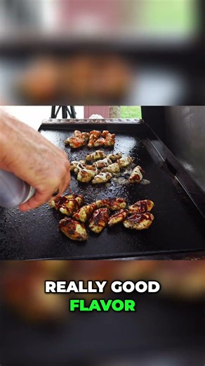 BEST BBQ SAUCE REVIEW: Kinder's Garlic Parm & BBQ Bombs! #shorts