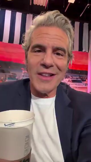 Andy with a #RHORI Reunion update 🐚