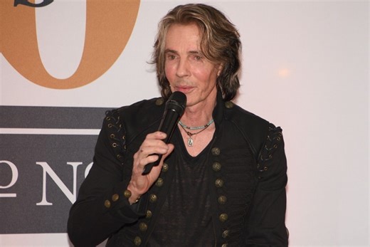 ‘GH’ Alum Rick Springfield Reveals Shocking Health Condition Linked To 2000’s Concert Fall