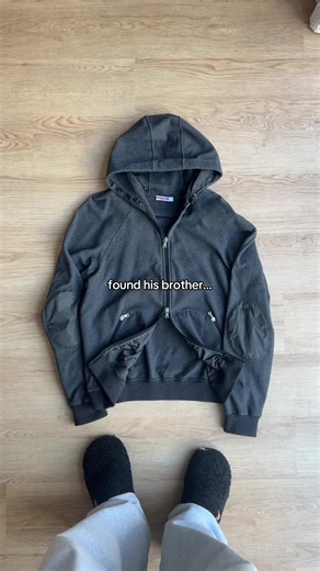 The Timeless Appeal of the Orange Fleece